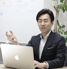 株式会社ラディカルサポート代表取締役 皆川顕弘